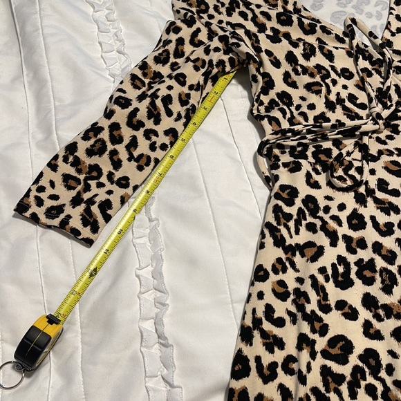 NWOT Banana Republic Wrap Dress - size xs - Picture 5 of 8